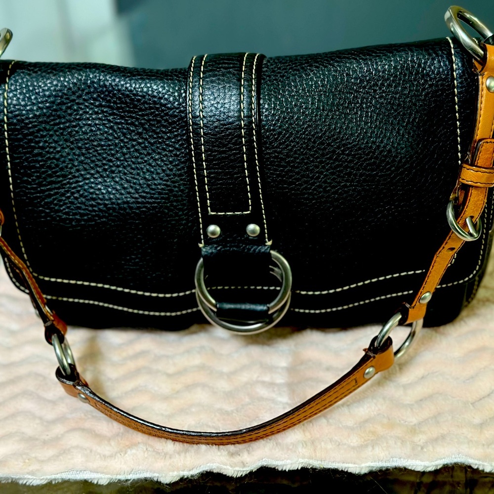 Small gently used shoulder bag.
